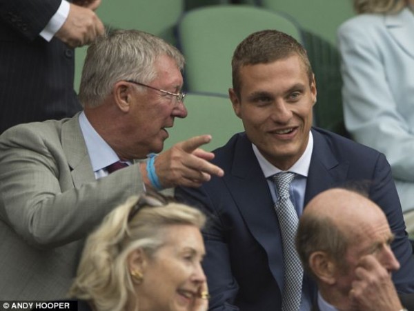 Vidic and Ferguson Might Not Have to Share Concordant Views of Tomorrow's Wimbledon Men's Singles Final.