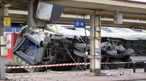 france-rail-transport-accident