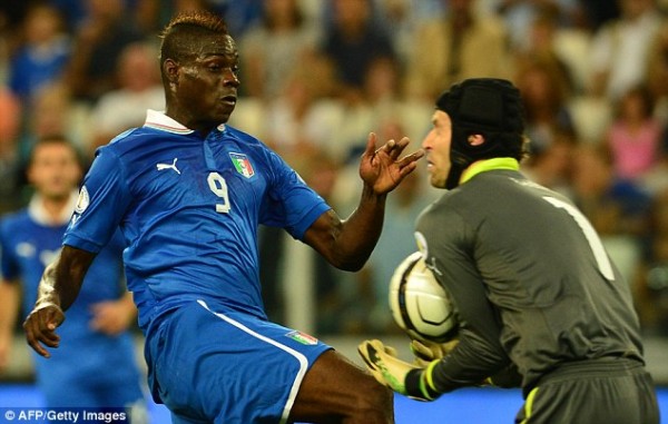 Balotelli Tackles Petr Czech in Tuesday World Cup Qualifier.