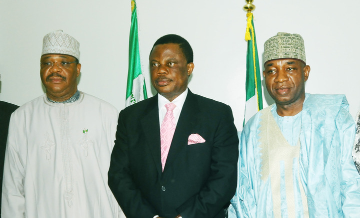 FROM LEFT: MINISTER OF WORKS, MR MIKE ONOLEMEMEN;  GOV. WILLIE OBIANO OF ANAMBRA AND PERMANENT SECRETARY, MINISTRY OF WORKS, ALHAJI  ABUBAKAR MOHAMMED, DURING THE GOVERNOR'S VISIT TO THE MINISTRY IN ABUJA ON THURSDAY (27/3/14).