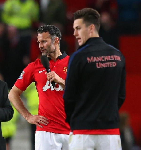 (Possibly) Giggs' Curtain Call: The Welshman Addressed the Old Trafford Crowd Following United's 3-1 Win Over Hull.  