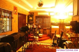 Inside-Photos-from-Tunde-and-Wunmi-Obes-Lekki-Home-1