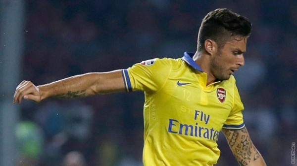 Olivier Giroud Completes a 5 Goal Tally in Vietnam in Arsenal's Tour of the South-East.