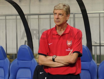 Arsene Wenger Will Hope to Have a Full Squad for the Play-Off Match Against Fenerbahce. 