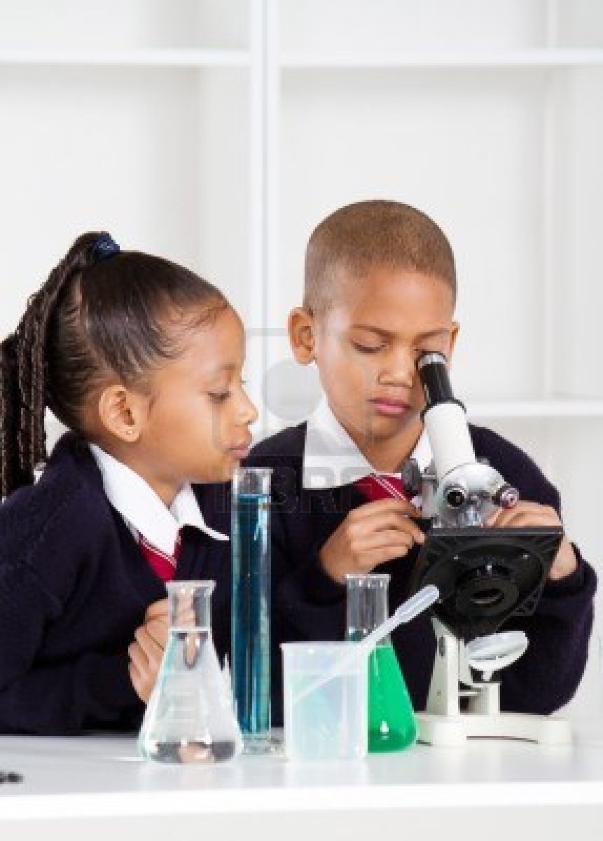 elementary-school-kids-in-science-class-using-a-microscope