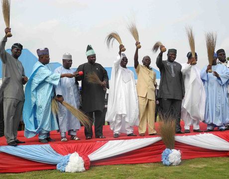APC GOVERNORS AT THEIR INAUGURAL MEETING IN LAFIA, NASARAWA STATE IN JULY