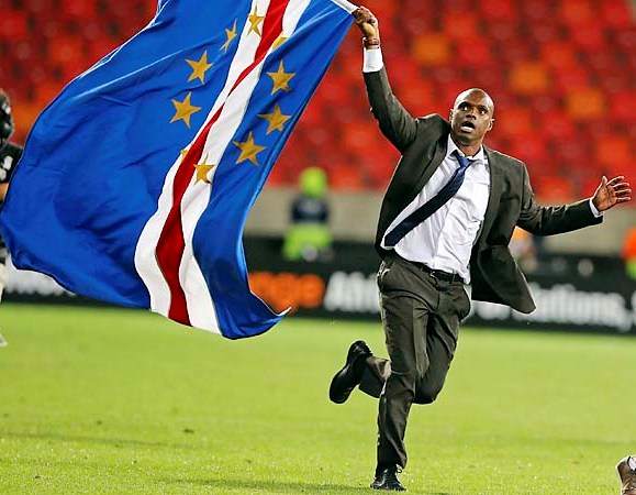 The Blue Sharks Coach Antunes Will Be Disappointing on Finding Cape Verde Flag Will Not Fly in Brazil Next Year.  