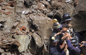 builing collapse Mumbai