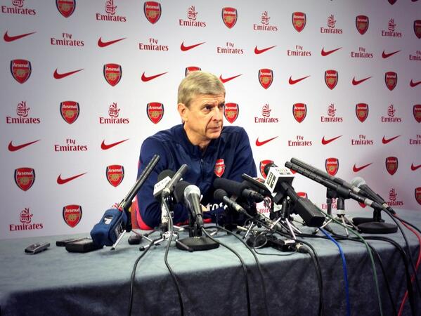 Wenger Says He's Willing to Take Up Smoking Issue Directly With Wilshere