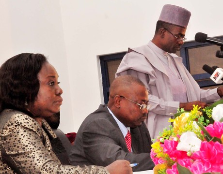 FROM LEFT: PERMANENT SECRETARY, MINISTRY OF INFORMATION, DR FOLASHADE ESAN; THE MINISTER, MR LABARAN MAKU AND ACTING MANAGING DIRECTOR, NEWS AGENCY OF NIGERIA (NAN), OTUNBA JIDE ADEBAYO, AT THE MINISTER OF INFORMATION'S MONTHLY WORLD NEWS CONFERENCE IN ABUJA ON TUESDAY