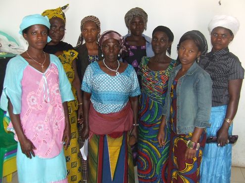 nigeria-widows-receiving-microfiance-training