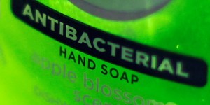 Antibacterial-wash