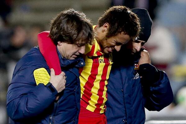 Neymar Was Already Injured Before the Copa Del Rey Final, the Brazilian Pulled Up in the Game Against Getafe.
