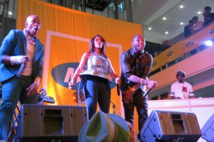 Davido-Kcee-Mafikizolo-others-Perform-for-FREE-at-Nelson-Mandela-Day-in-South-Africa-Photos-+-Details-