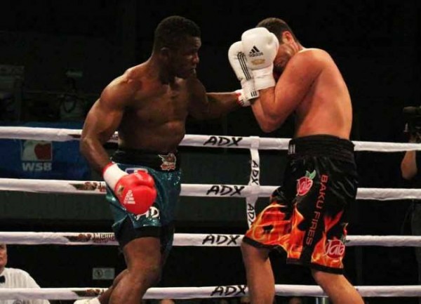 Efetobor Apochi Beats Australia's Opetaia to Reach Glasgow 2014 91kg Heavyweight Boxing Semi-Finals.