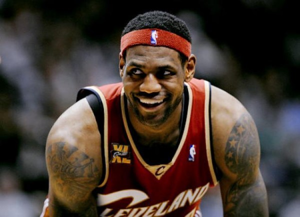 LeBron 'King' James Returns Back to Cleveland Cavaliers- Home Where It All Began. 