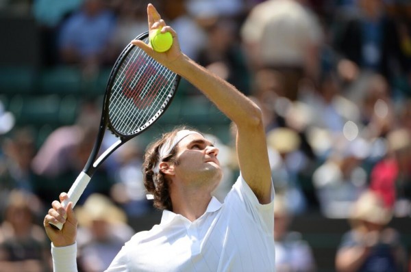 Roger Federer Knocks Out Tommy Robredo to Set up Countryman Stanislas Wawrinka in the Last-8. Image Credit: AECLT.