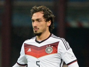 Mat Hummels could join Arsenal