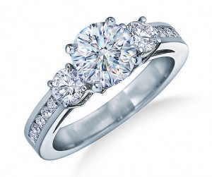 three-stones-engagement-ring