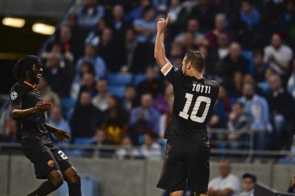 Francesco Totti Celebrates his Record-Breaking Strike. Image: AFP.