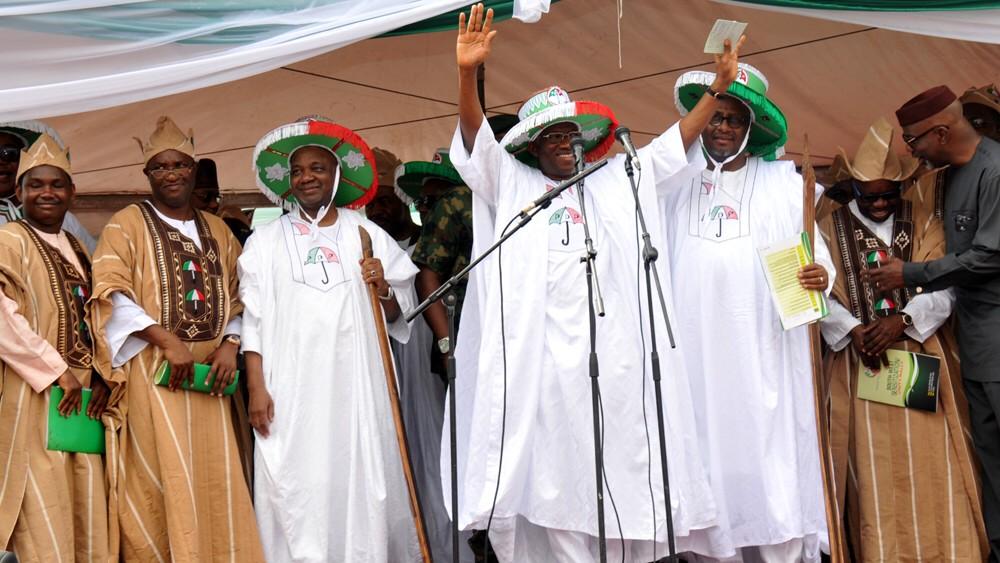 PRESIDENT GOODLUCK JONATHAN ADDRESSING PARTY FAITHFUL AT THE S/WEST SENSITIZATION & UNITY RALLY IN LAGOS RECENTLY