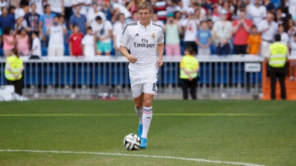 Toni Kroos Delighted By the Crowd Turnout During His Presentation at Real Madrid's Santiago Bernabeu Stadium.