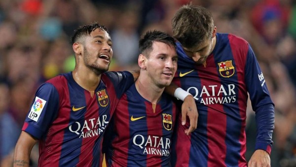 Lionel Messi Celebrates With Gerard Pique and Neymar His 250 La Liga Goal. Image: FC Barca.