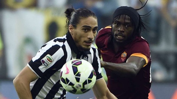Uruguayan Defender Martin Caceres Out for a Month With Injury. Image: AFP.