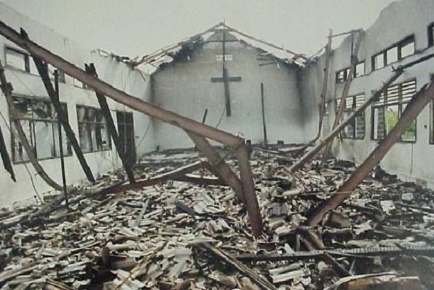 christian-church-burned-1