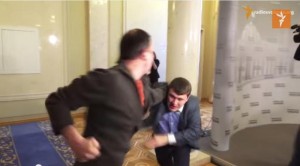 Ukrainian-lawmakers-fist-fight-over-anti-corruption-bill