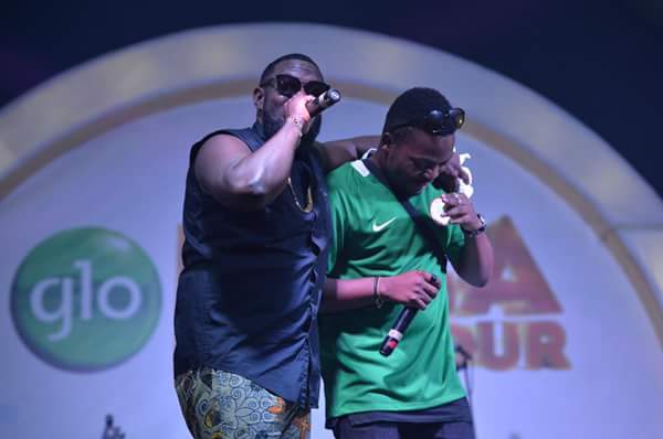 Watch Timaya And Olamide Thrill The Crowd With “telli Person” Performance Information Nigeria 