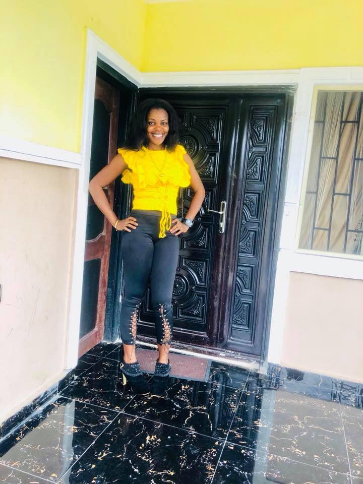 Nigerian Woman Who Does Pop Ceiling For A Living Buys