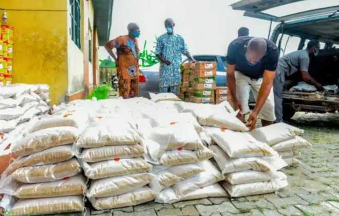 FG Stops Sale Of N40,000 Subsidised 50kg Rice To Civil Servants