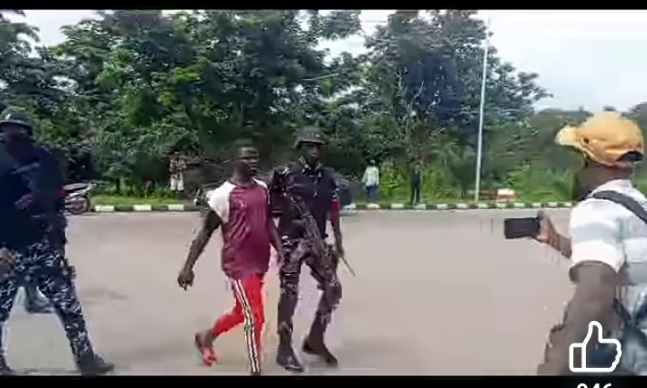 EndBadGovt: FCT Police Nab Man With knife Attempting To Stab Protesters (Video)